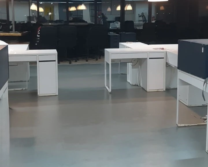Floorcoat S: Give Your Gray Floor a Vibrant Look With Durability