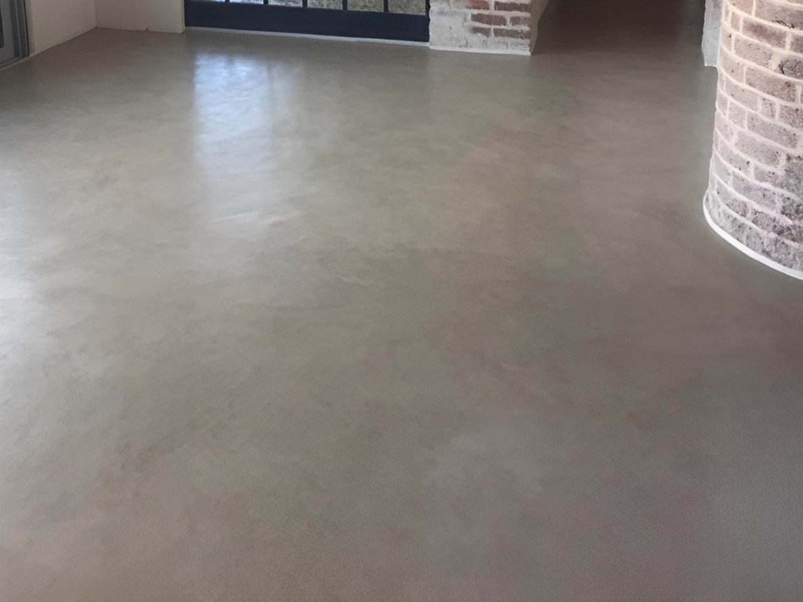 MICROTOP: Rich Cementitious Finish